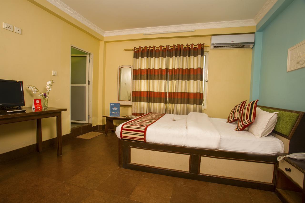 Oyo 145 Sirahali Khusbu Hotel &Lodge Katmandú Exterior foto